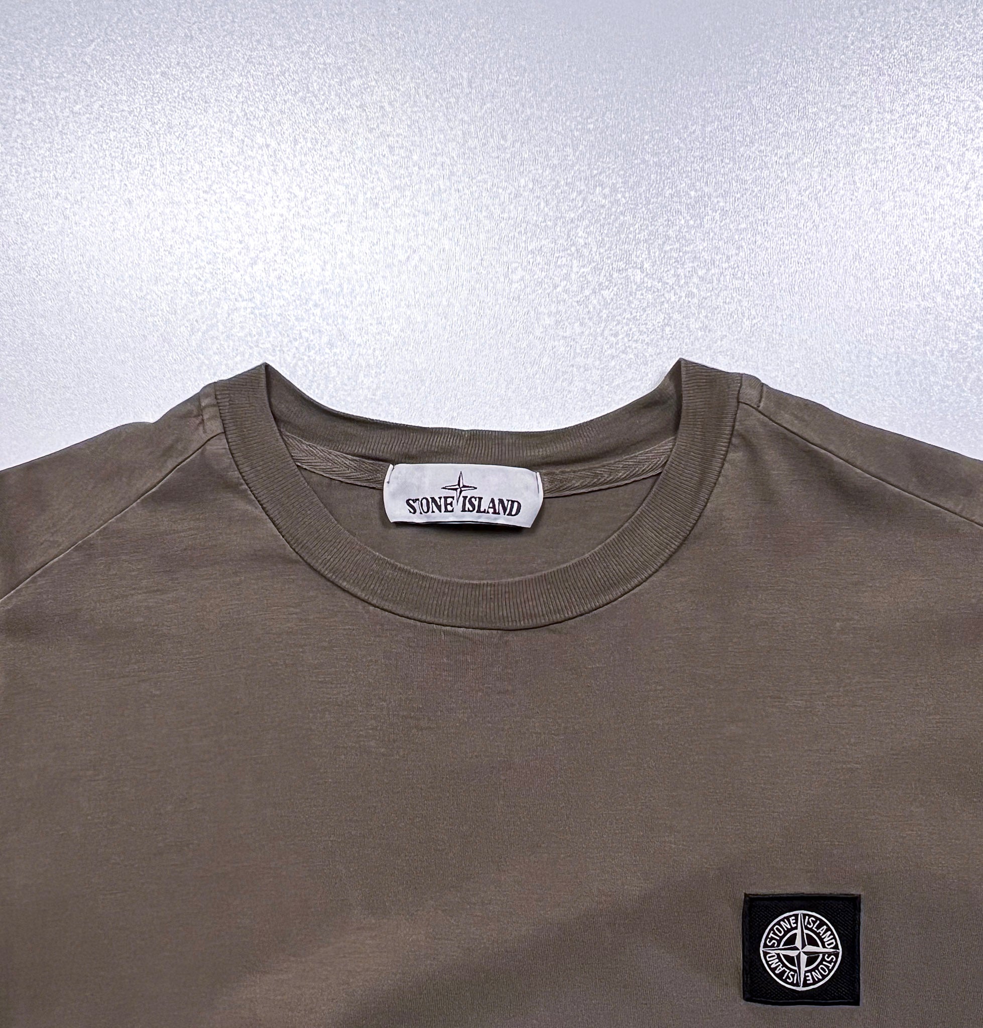 Stone Island T-shirt - size M