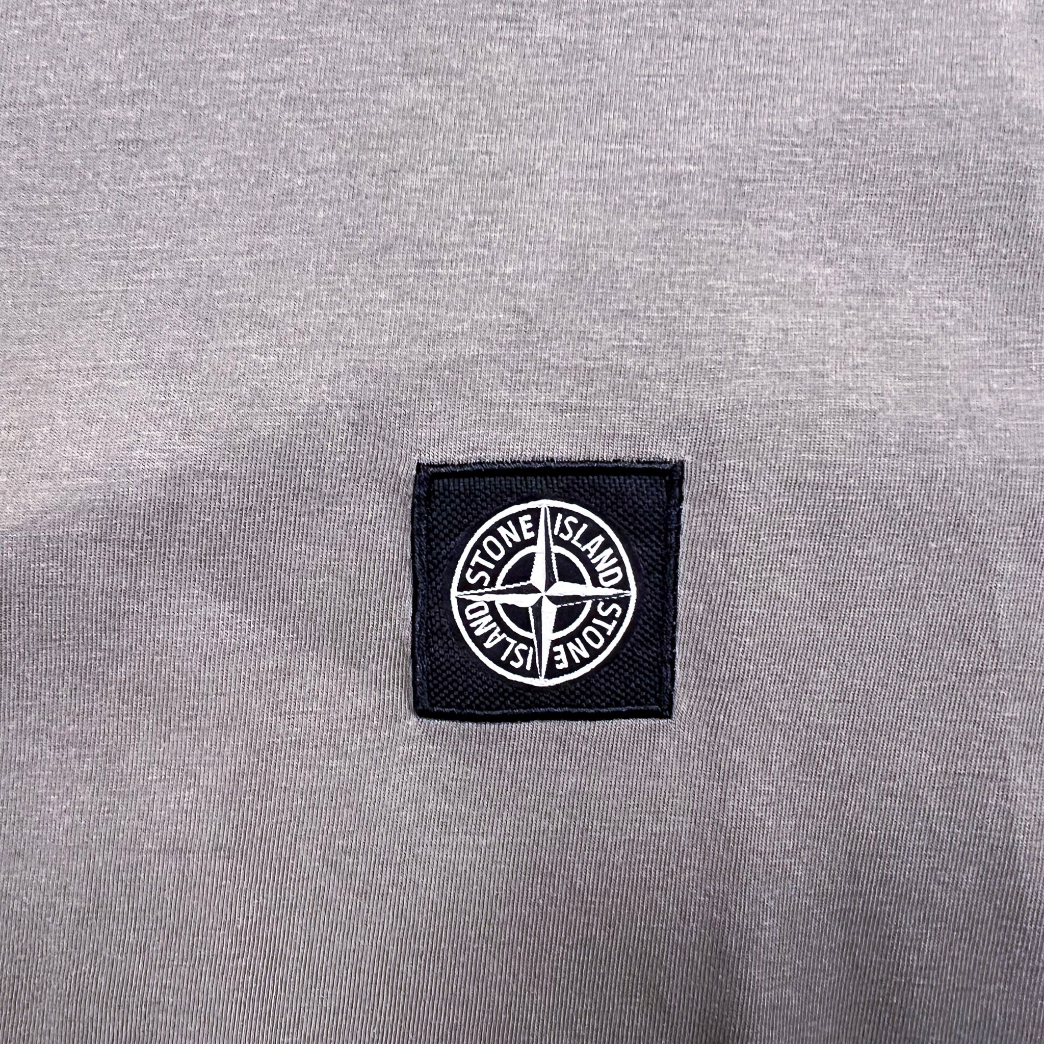 Stone Island T-shirt - size M