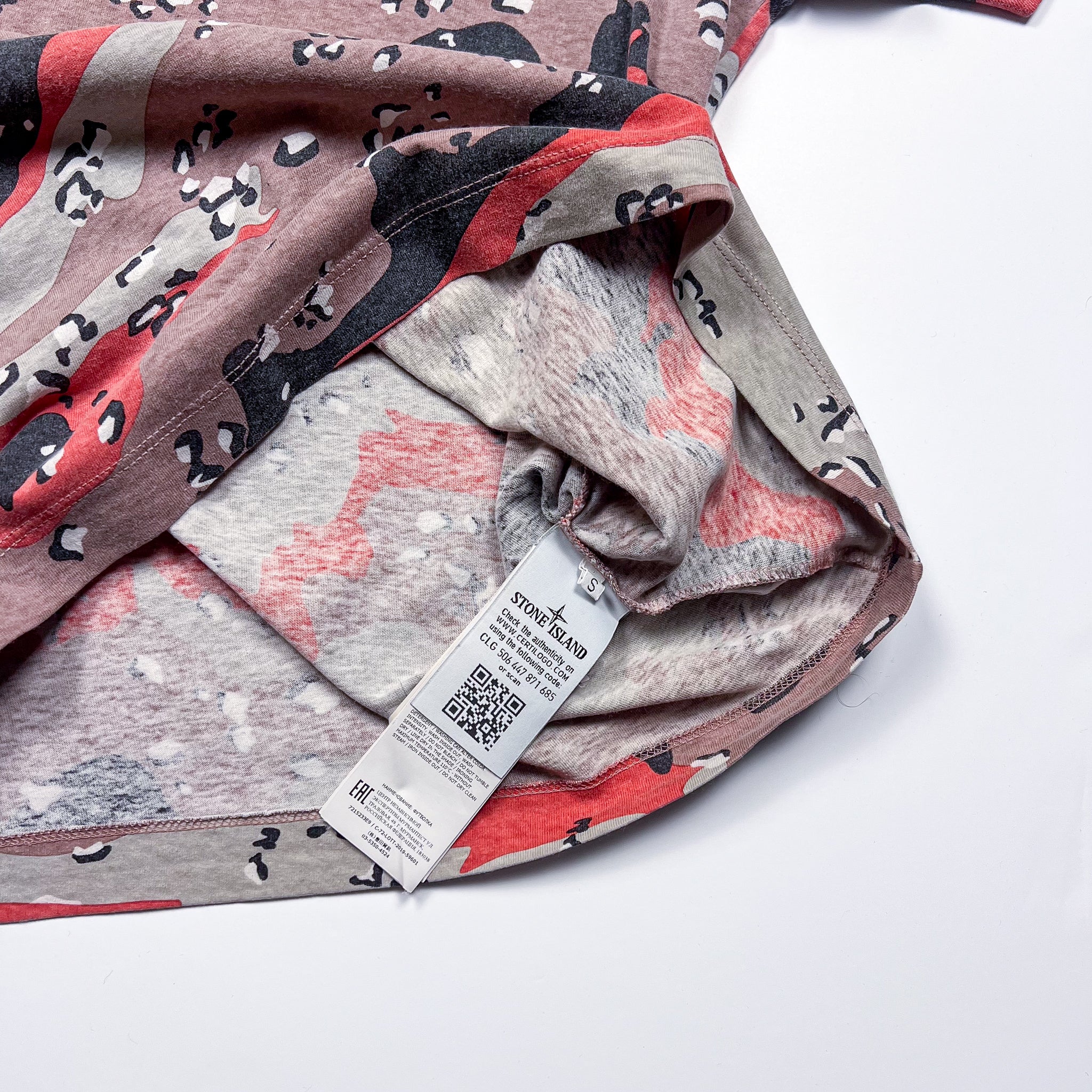 Stone Island Desert Camo T-Shirt Small