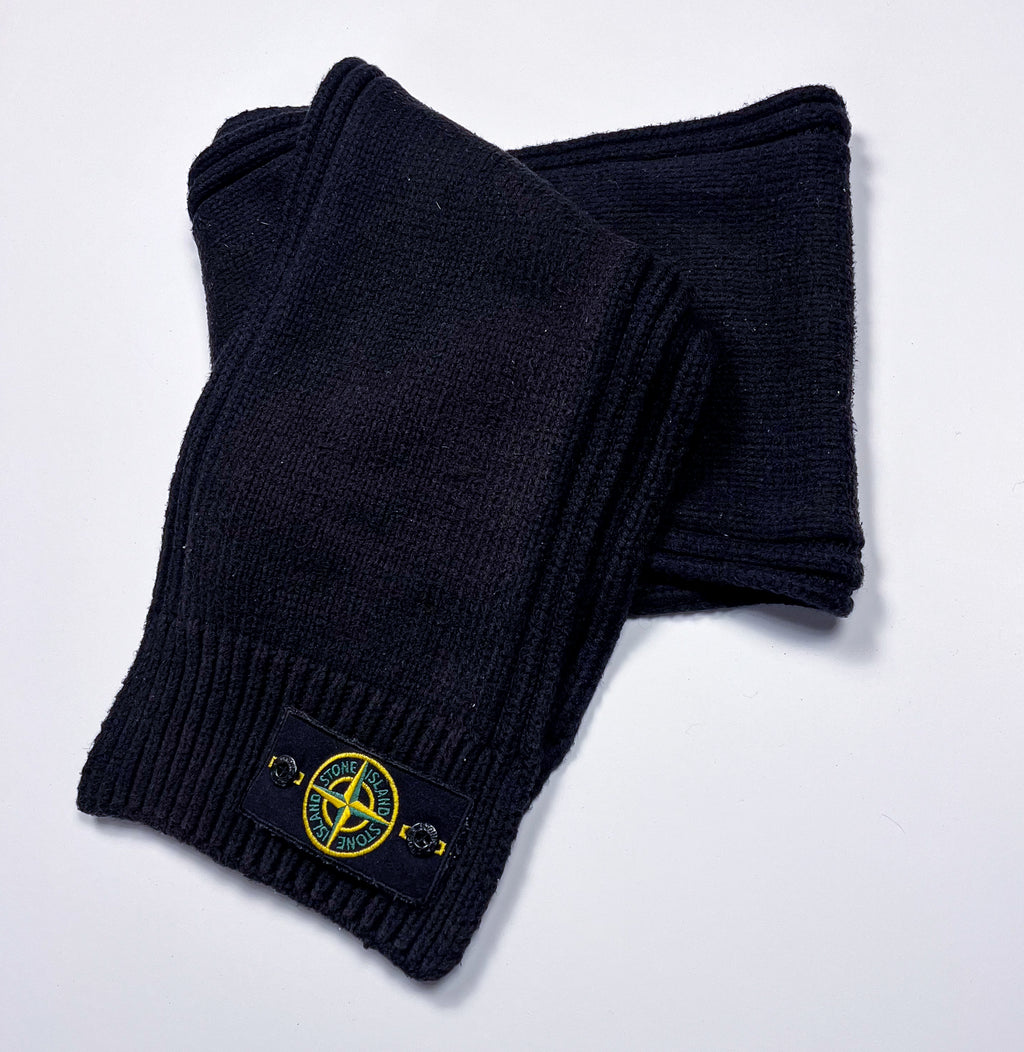 Stone Island Ribbed Knit Scarf – Black (Vintage)