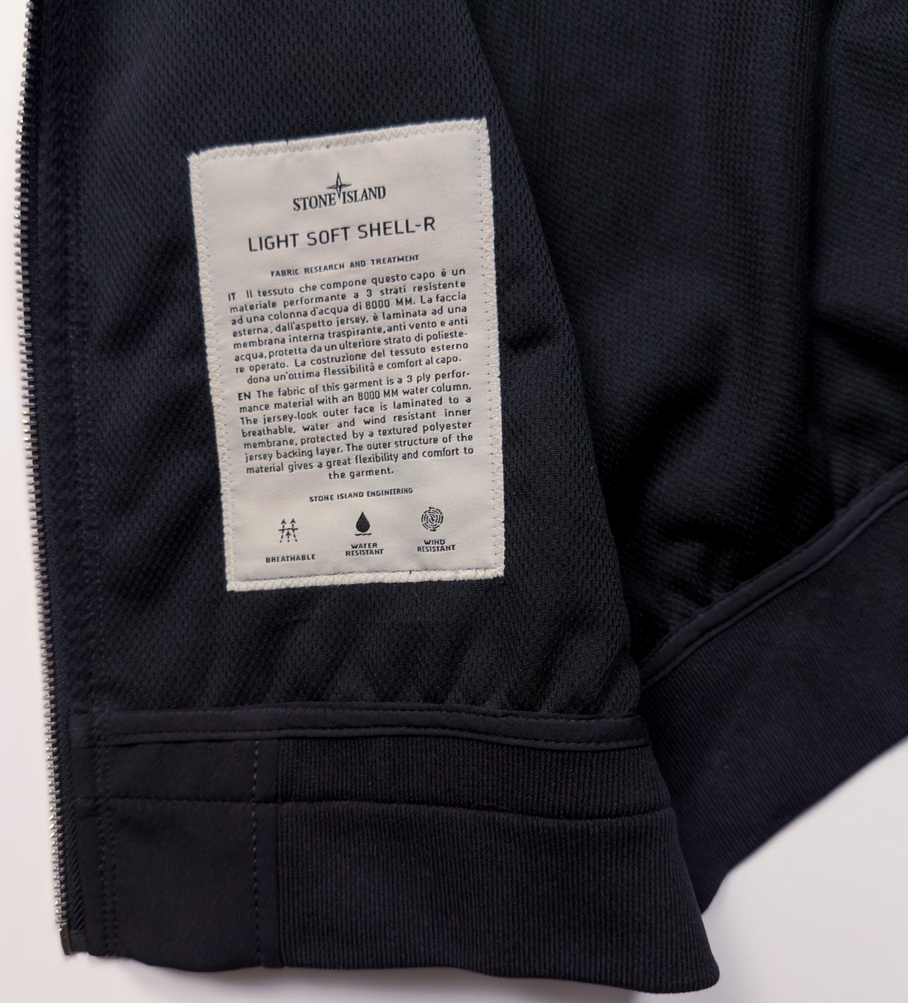 Stone Island Light Soft-Shell R Medium